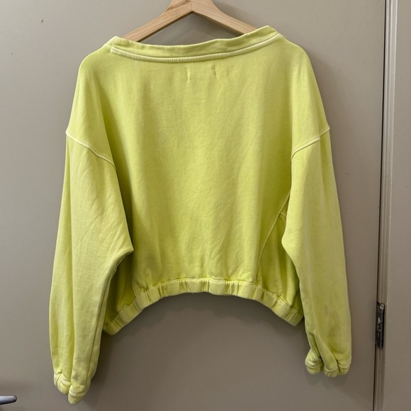 Anthropologie Boxy Cropped Pullover Light Yellow green Sweatshirt size small - Picture 9 of 13